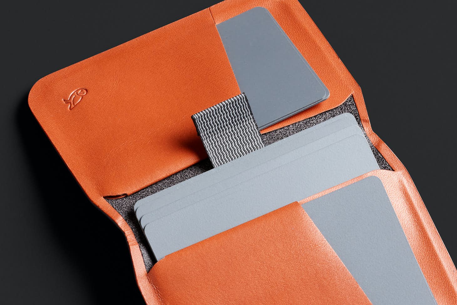 Apex Slim Sleeve | Slim Molded Leather Wallet | Bellroy