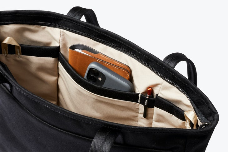 [Bellroy] Tokyo Tote Compact ノートPC容量12L Tokyo Tote | ノートPCが収まる万能トートバッグ | ベルロイ